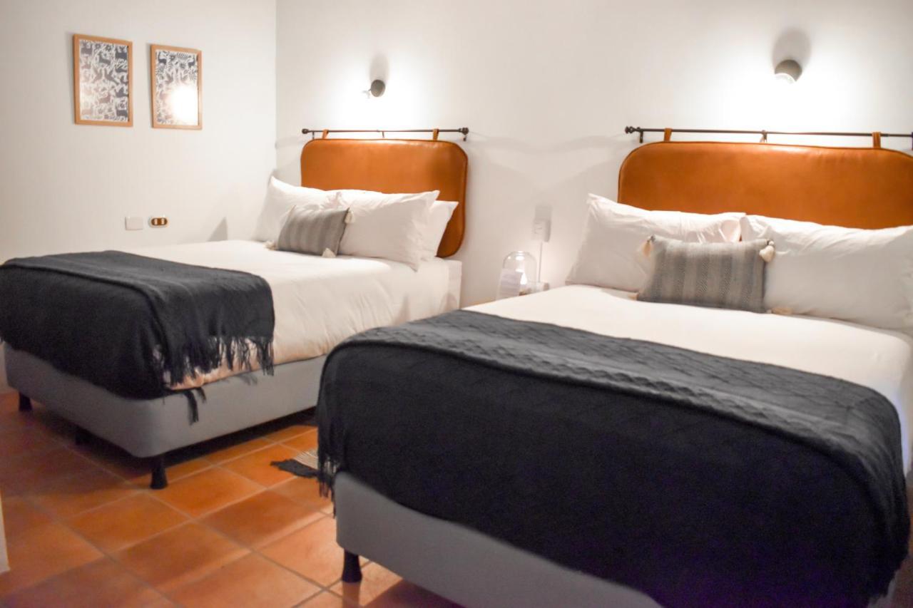 Hotel Mestizo Antigua Esterno foto